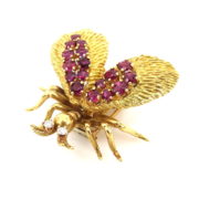 Vintage 0.10ct Diamond & 2.0ct Ruby 18K Yellow Gold Hand Carved Insect Brooch ZC13-2