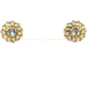 Fine Temple St Clair Sole 0.66ct Diamond & 2.40ct Moonstone 18K Gold Cluster Stud Earrings WN36-6