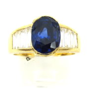 Vintage 3.21ct Royal Blue Sapphire & 1.0ct Diamond 18K Yellow Gold Ring  WN39-021