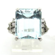 1950’s Retro 7.81ct Aquamarine & 0.18ct Diamond Hand Made Platinum Ring WN40-008