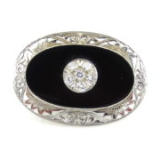 Vintage 0.75ct Diamond & Onyx 18K White Gold Hand Carved Pin Brooch WN42-004